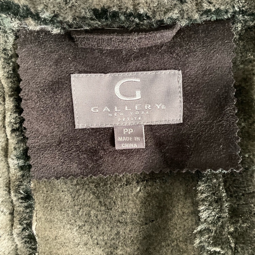 Gallery Coat - image 3